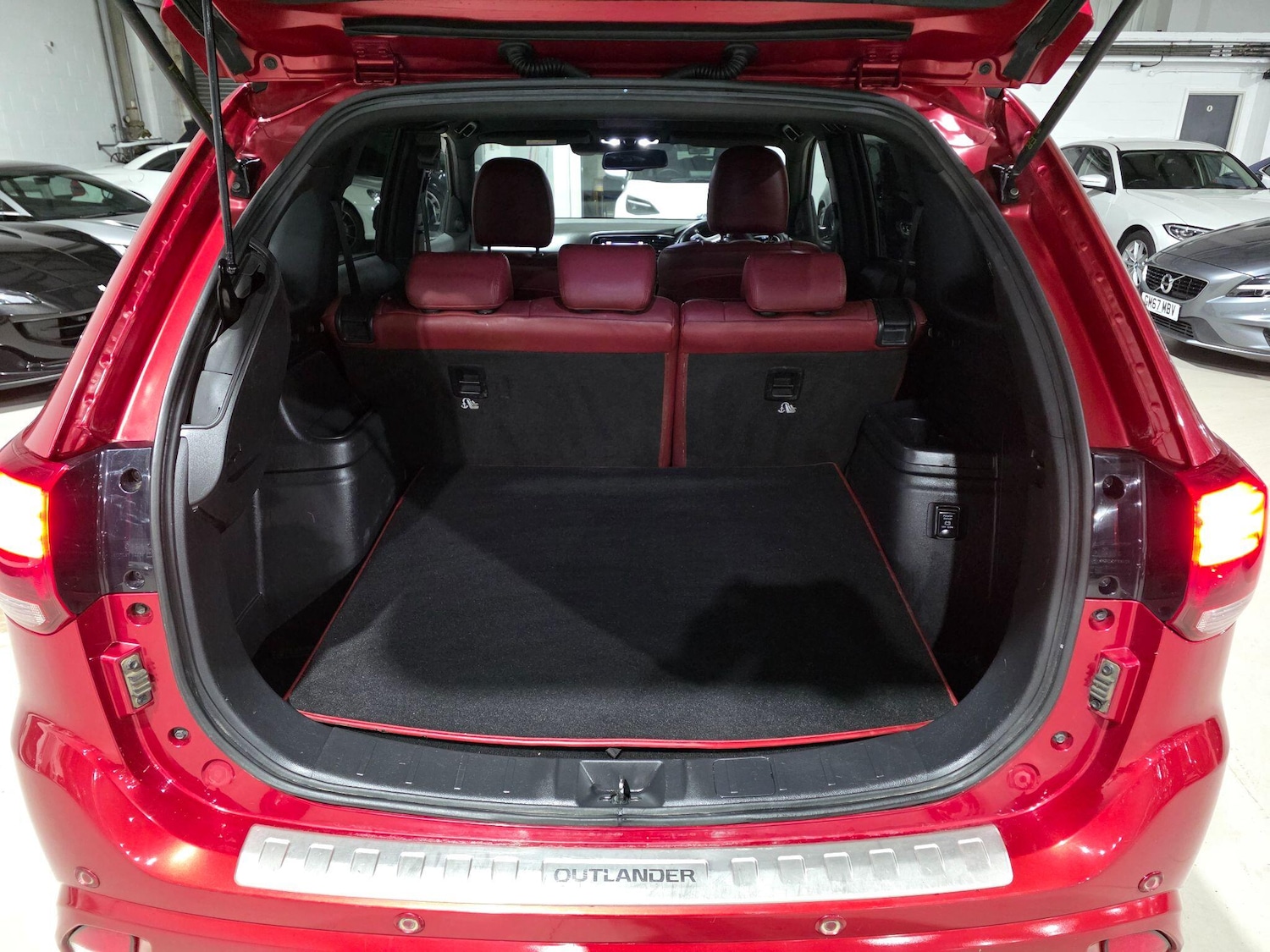 Used Mitsubishi Outlander 2019 for sale - 76584906: Photo 30