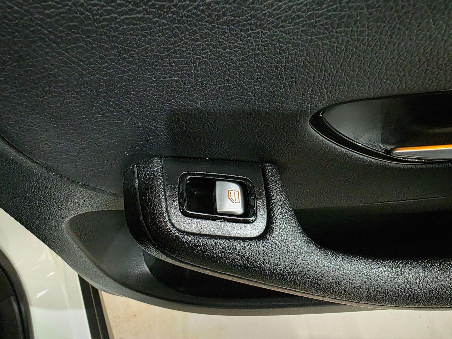 Used Mercedes-Benz GLC 2019 for sale - 77191646: Photo 25