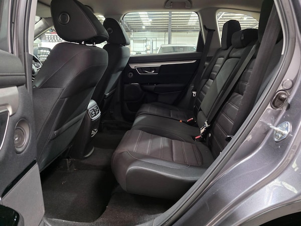 Used Honda CR-V 2019 for sale - 76137042: Photo 24