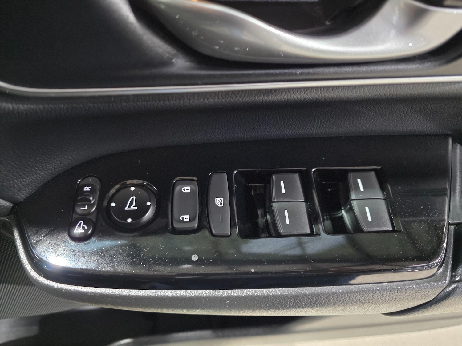 Used Honda CR-V 2021 for sale - 77074215: Photo 14