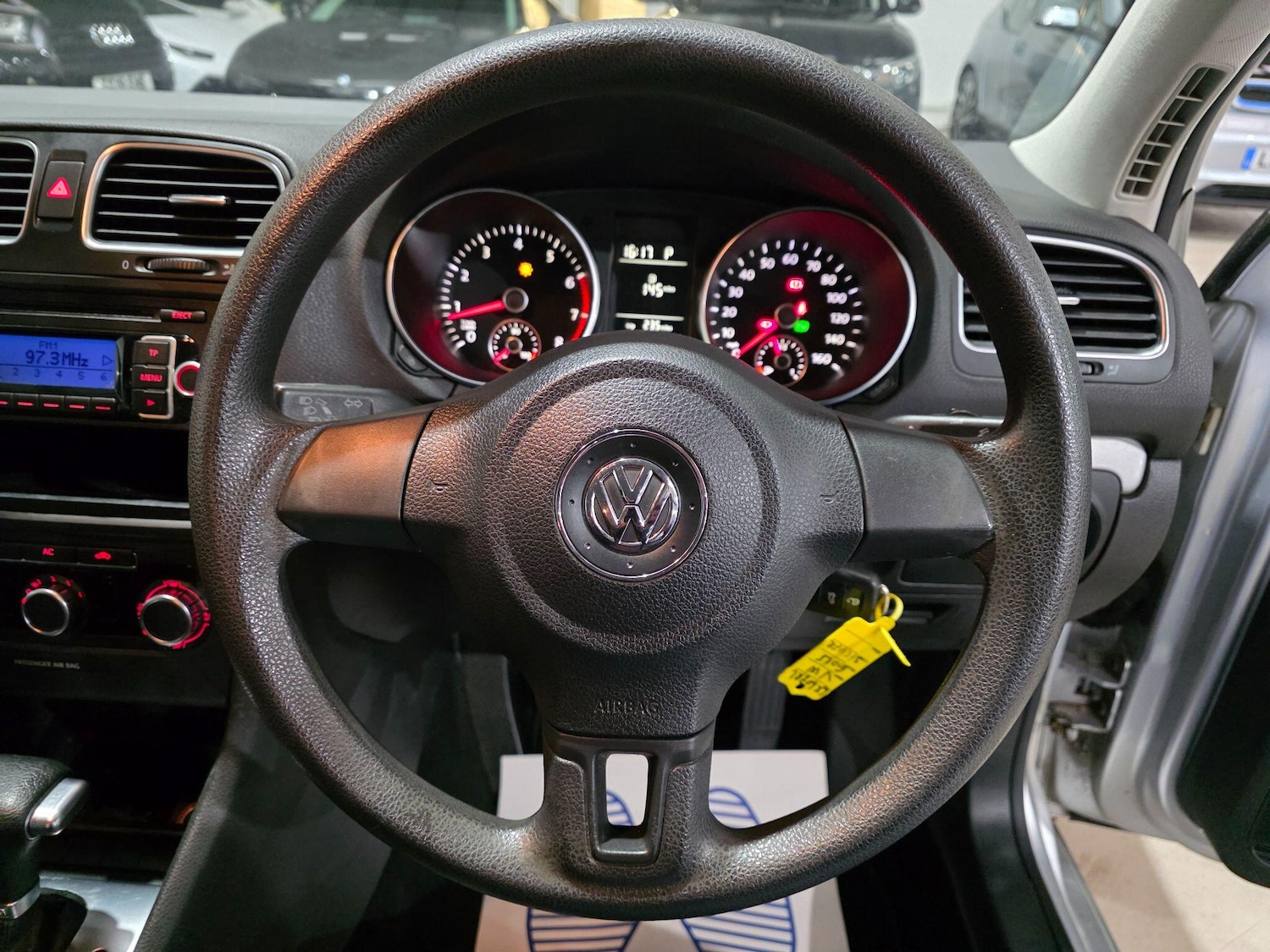 Used Volkswagen Golf 2010 for sale - 77840041: Photo 13