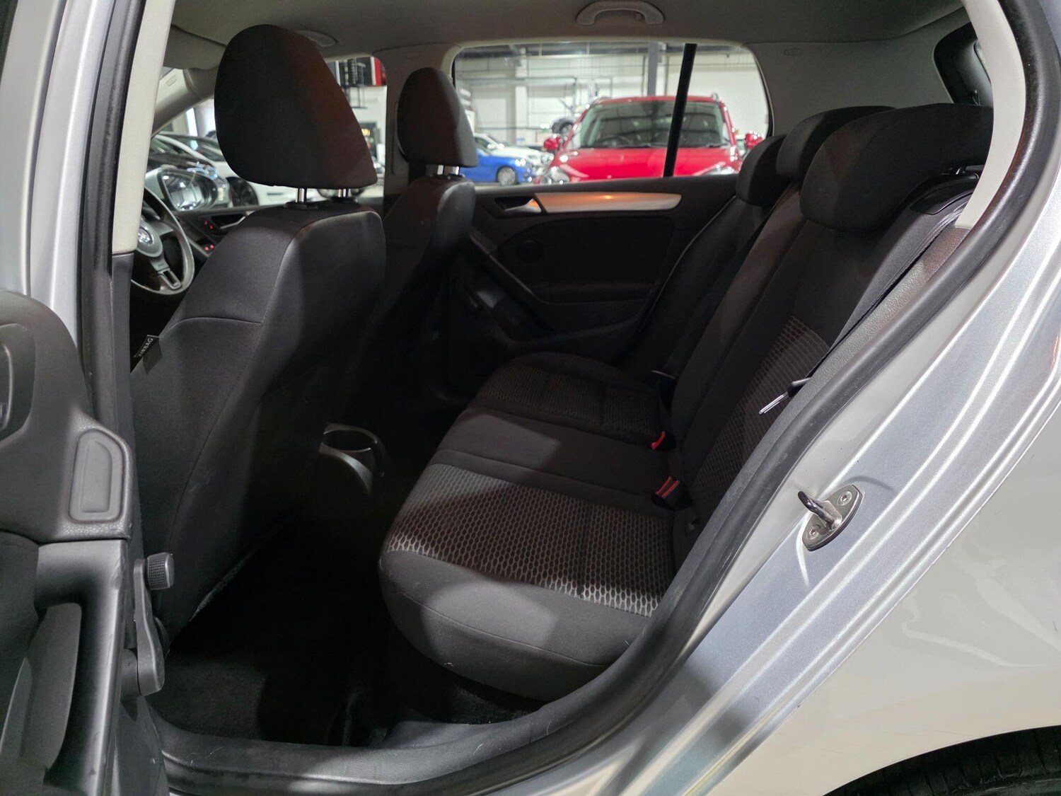 Used Volkswagen Golf 2010 for sale - 77840041: Photo 18