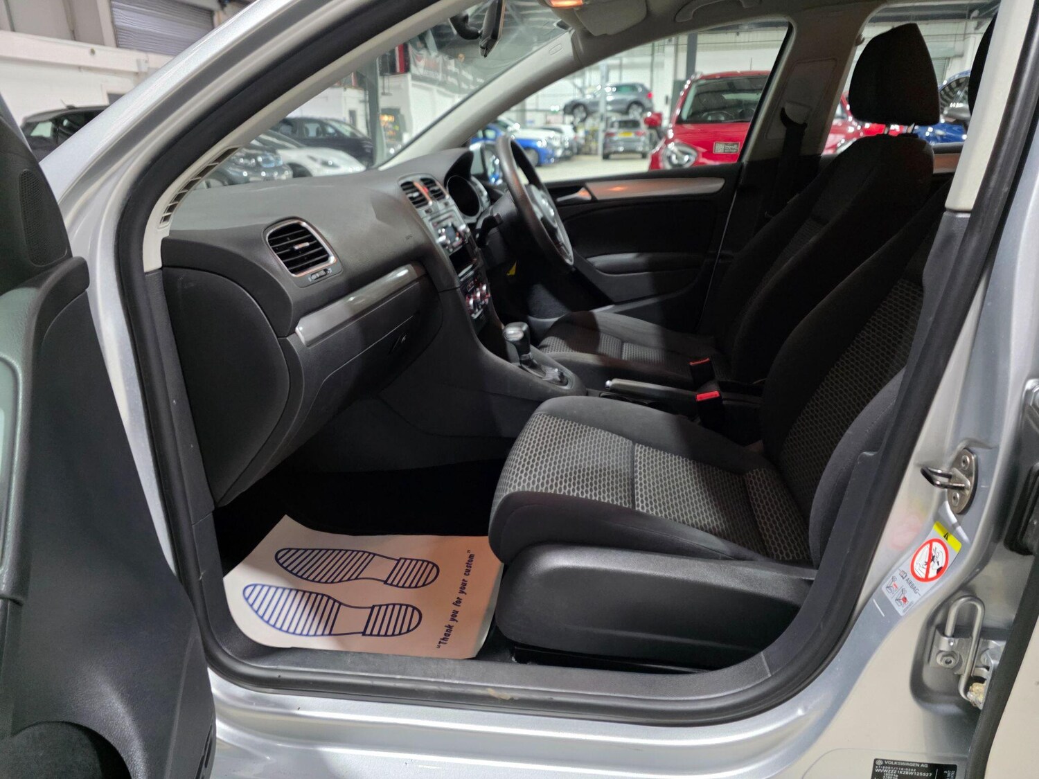 Used Volkswagen Golf 2010 for sale - 77840041: Photo 19