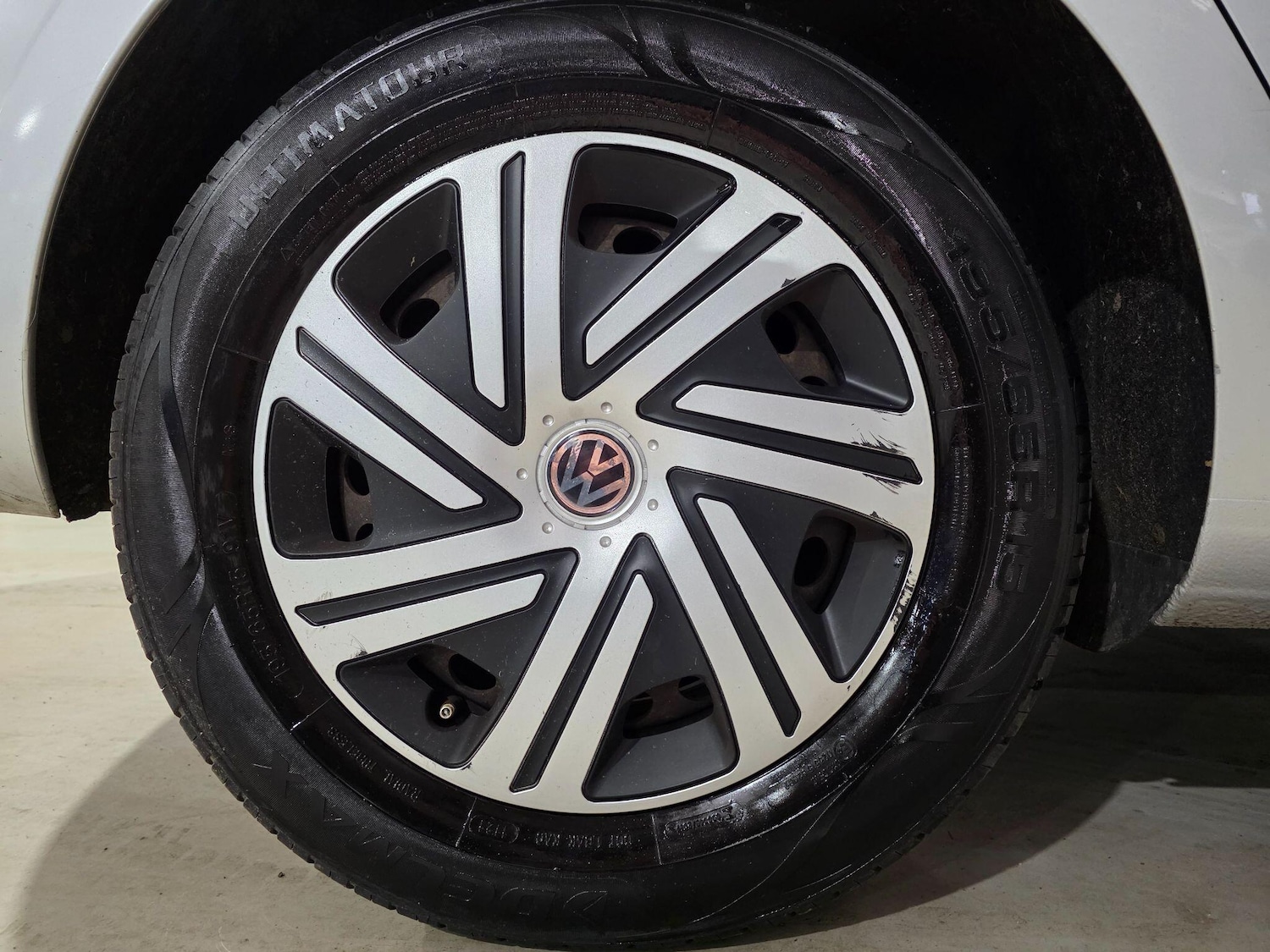 Used Volkswagen Golf 2010 for sale - 77840041: Photo 23