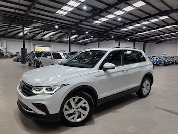 Volkswagen - Tiguan