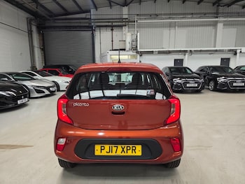 Used Kia Picanto 2017 for sale - 75544092: Photo