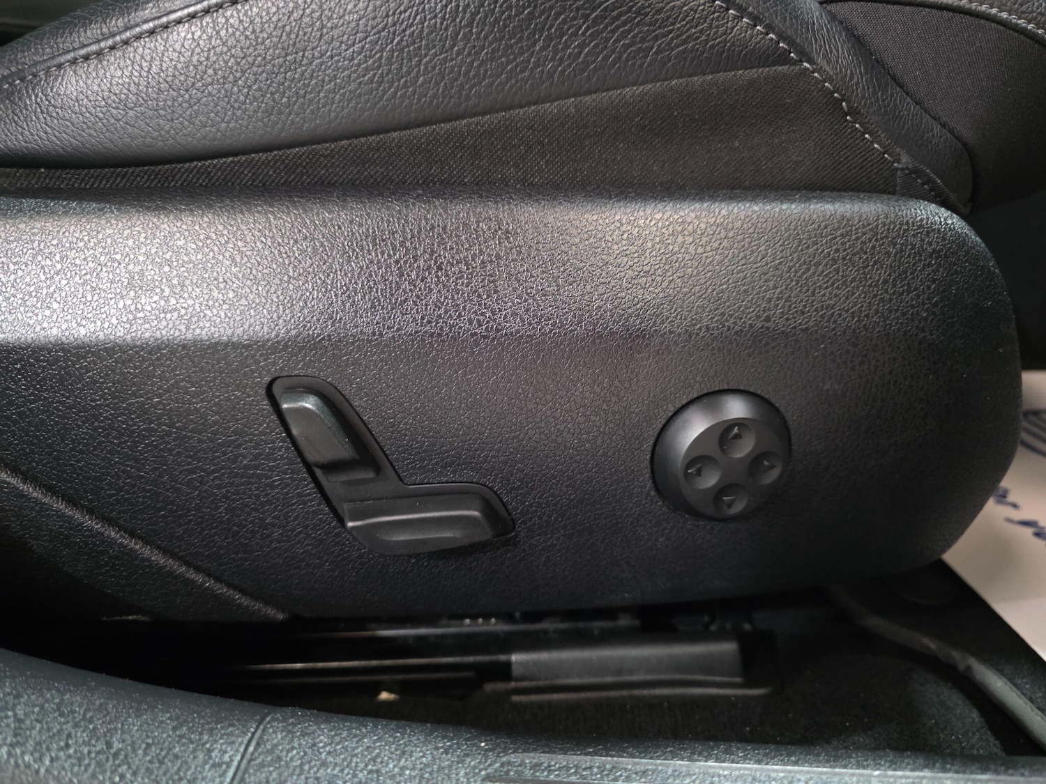 Used Mercedes-Benz C-Class 2022 for sale - 75990188: Photo 17