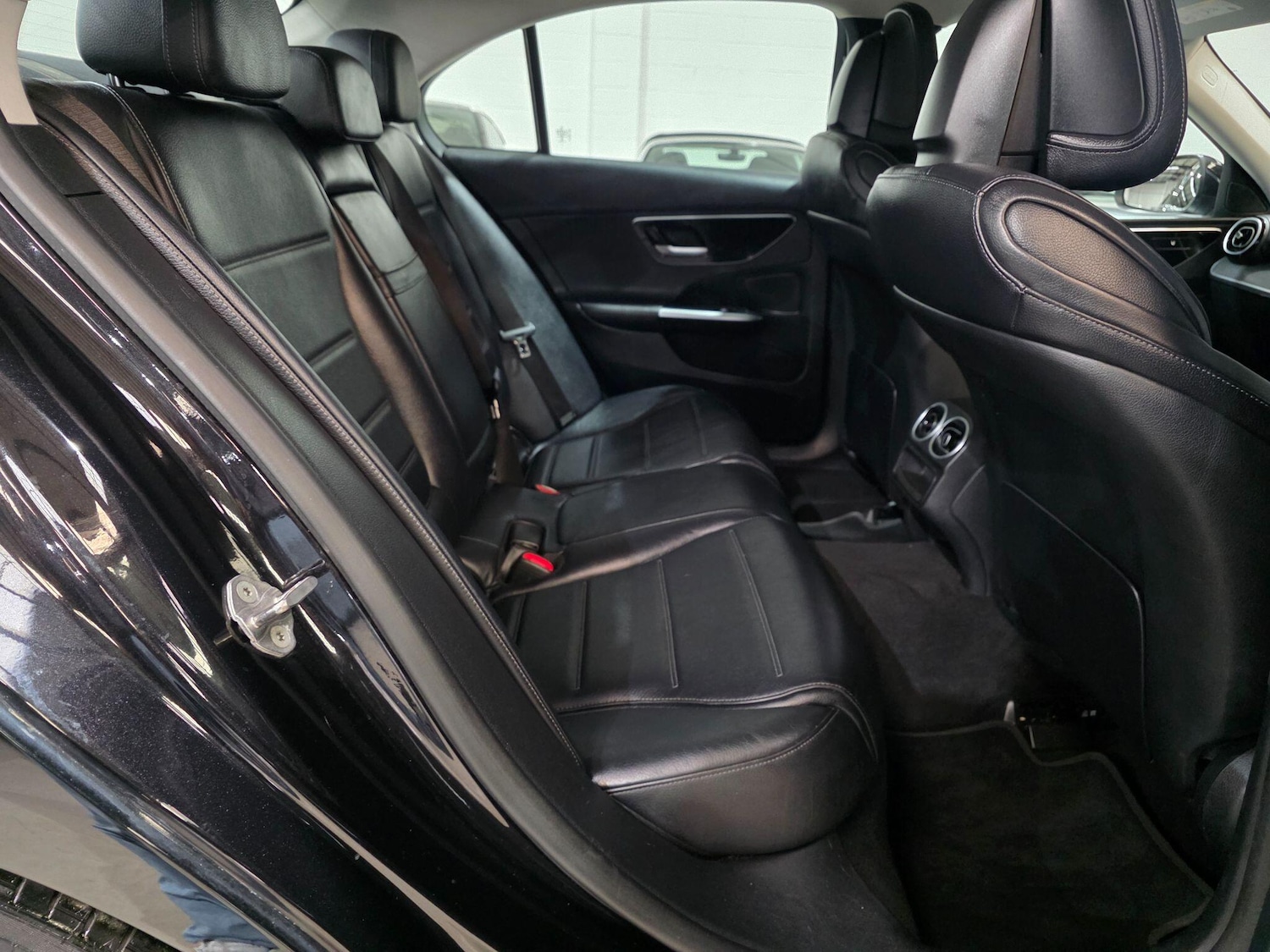Used Mercedes-Benz C-Class 2022 for sale - 75990188: Photo 30
