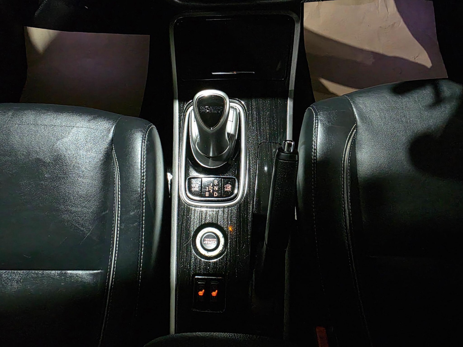 Used Mitsubishi Outlander 2015 for sale - 77395995: Photo 10