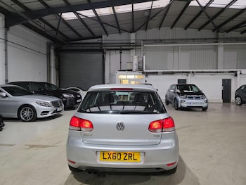 Used Volkswagen Golf 2010 for sale - 77524907: Photo