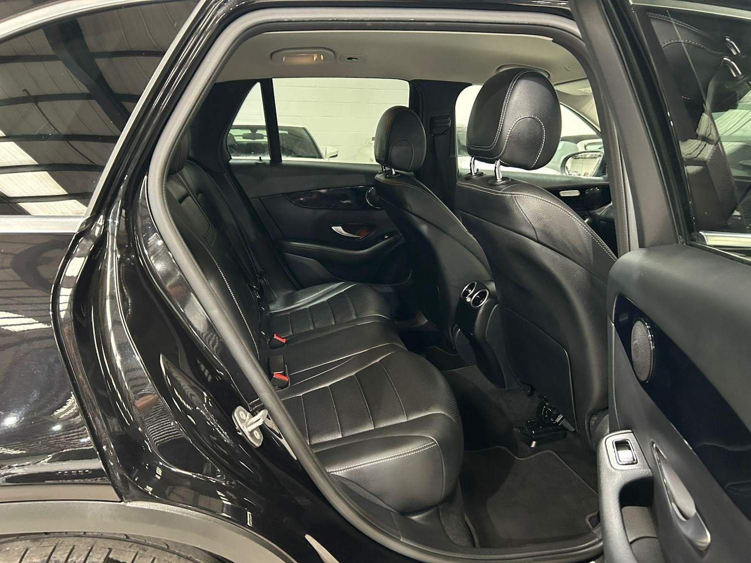 Used Mercedes-Benz GLC 2020 for sale - 76987665: Photo 18