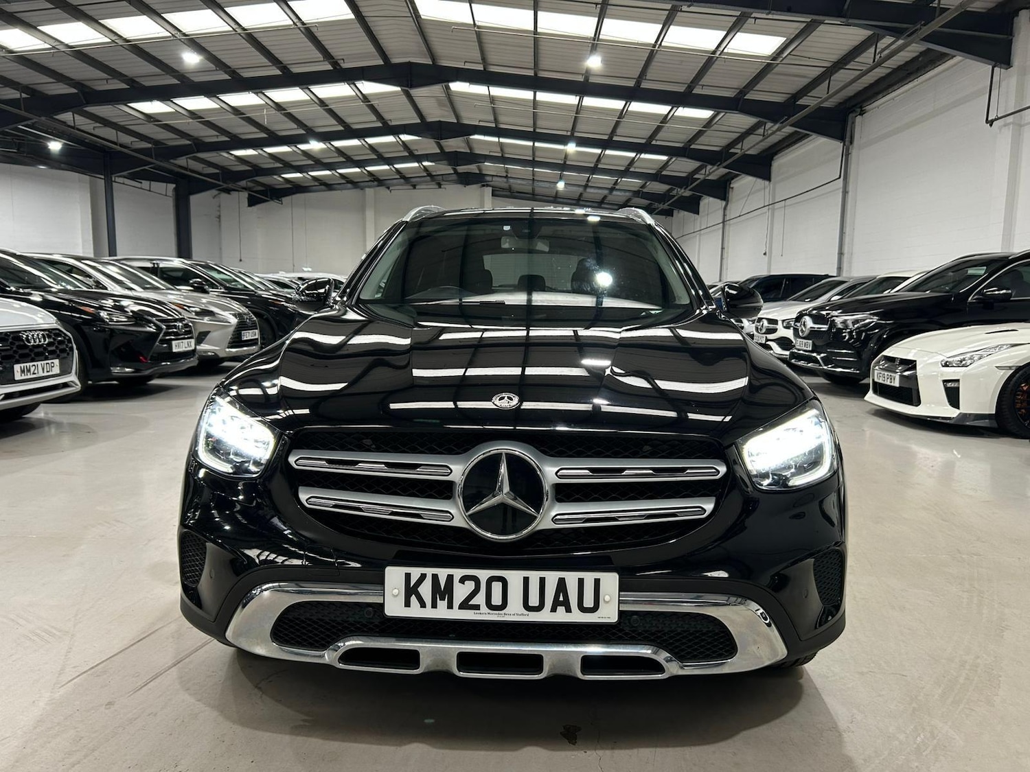 Used Mercedes-Benz GLC 2020 for sale - 76987665: Photo 2