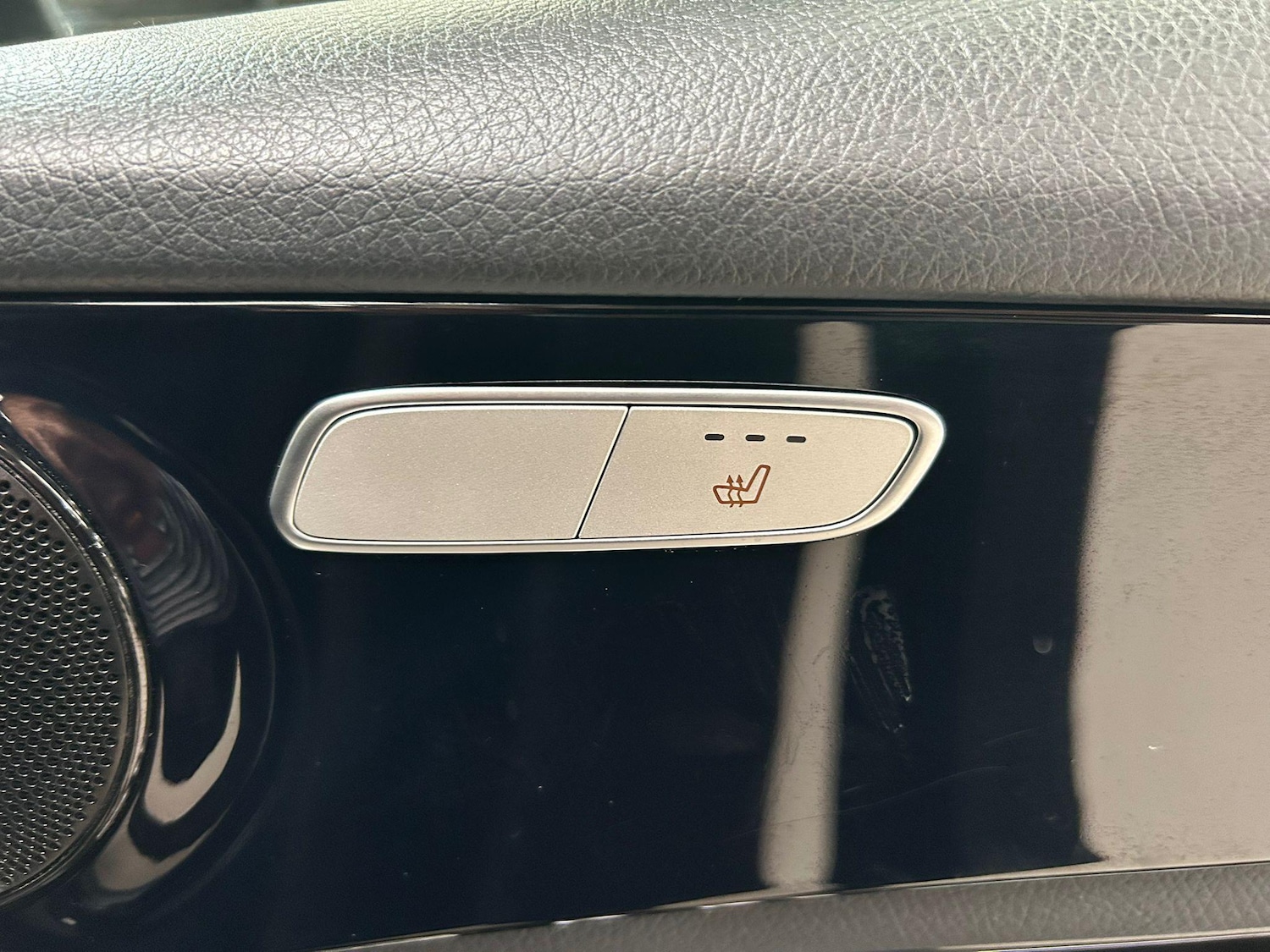 Used Mercedes-Benz GLC 2020 for sale - 76987665: Photo 26