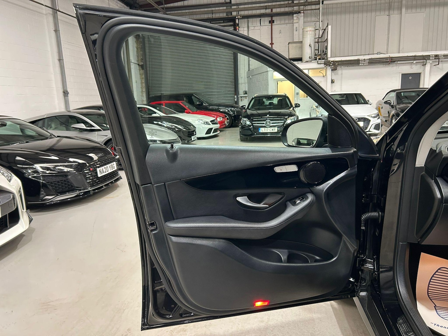 Used Mercedes-Benz GLC 2020 for sale - 76987665: Photo 33