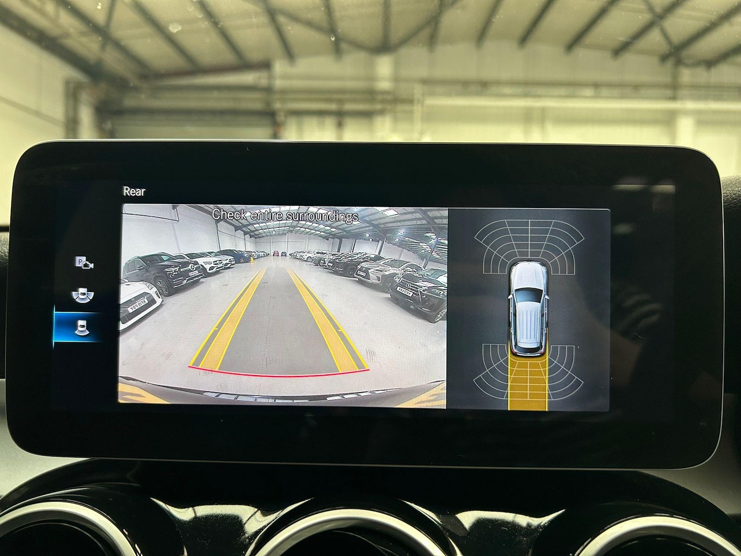 Used Mercedes-Benz GLC 2020 for sale - 76987665: Photo 9