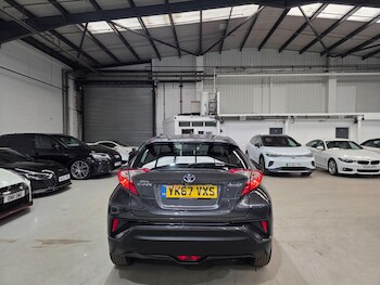 Used Toyota C-HR 2017 for sale - 78157128: Photo