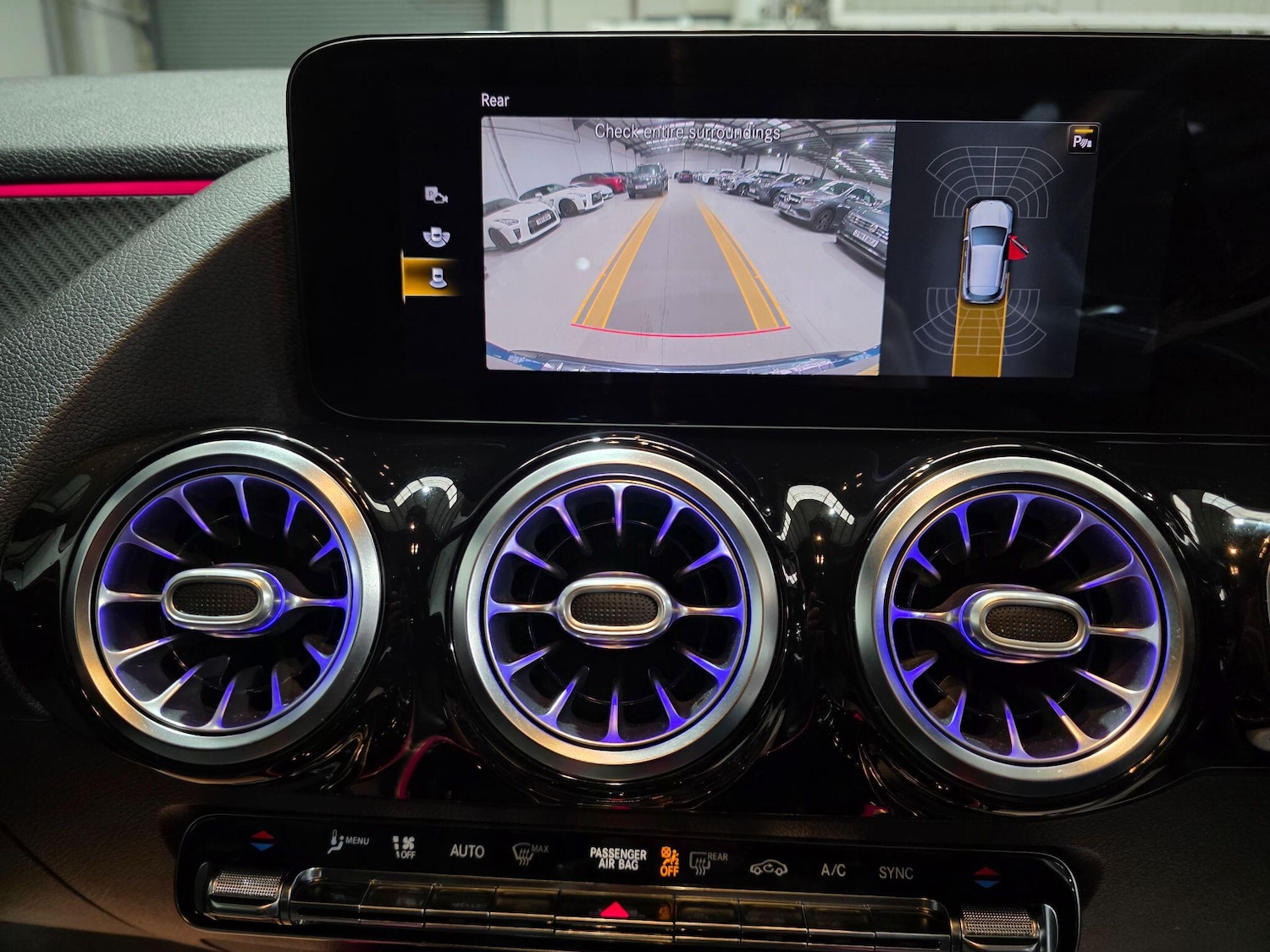 Used Mercedes-Benz GLA 2020 for sale - 76457981: Photo 9