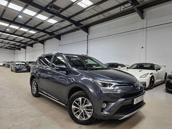 Used Toyota RAV4 2017 for sale - 78100644: Photo