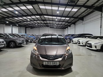Used Honda Jazz 2012 for sale - 76095076: Photo 2