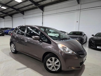 Used Honda Jazz 2012 for sale - 76095076: Photo 3