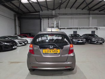 Used Honda Jazz 2012 for sale - 76095076: Photo 4