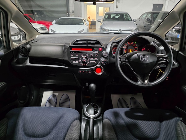 Used Honda Jazz 2012 for sale - 76095076: Photo 5