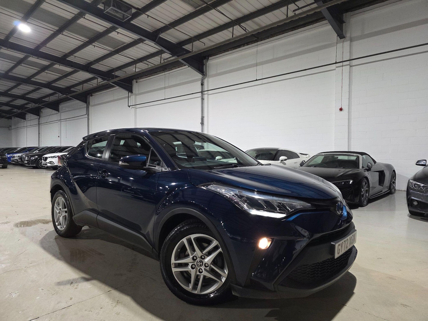 Used Toyota C-HR 2023 for sale - 77424686: Photo 3