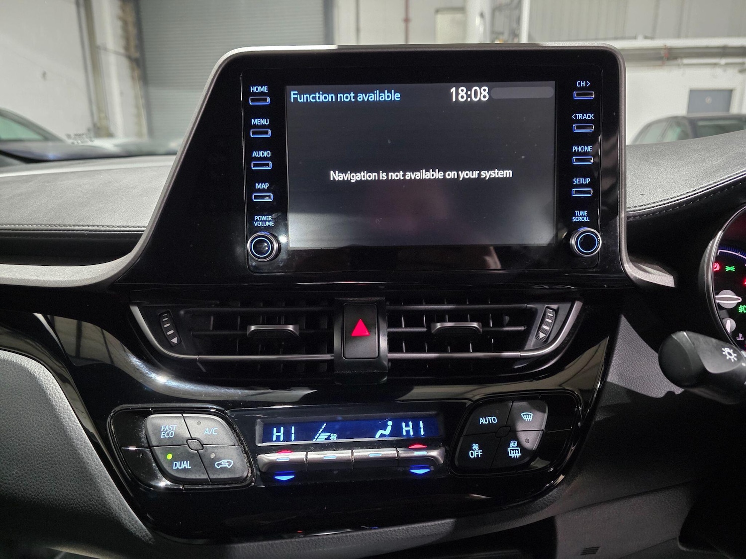 Used Toyota C-HR 2023 for sale - 77424686: Photo 7