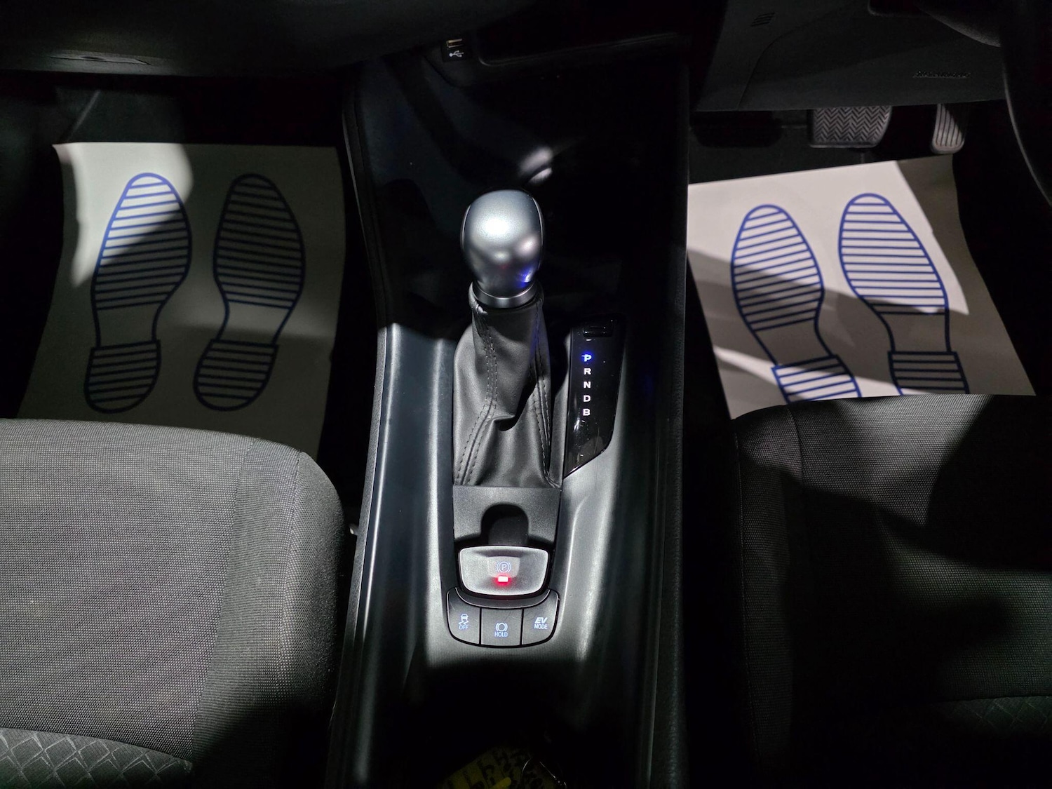 Used Toyota C-HR 2023 for sale - 77424686: Photo 9