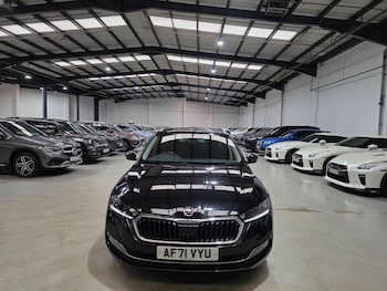 Used Skoda Octavia 2021 for sale - 76409373: Photo