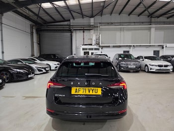 Used Skoda Octavia 2021 for sale - 76409373: Photo