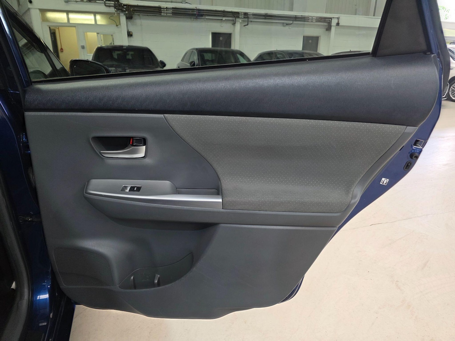 Used Toyota Prius 2018 for sale - 76990762: Photo 18