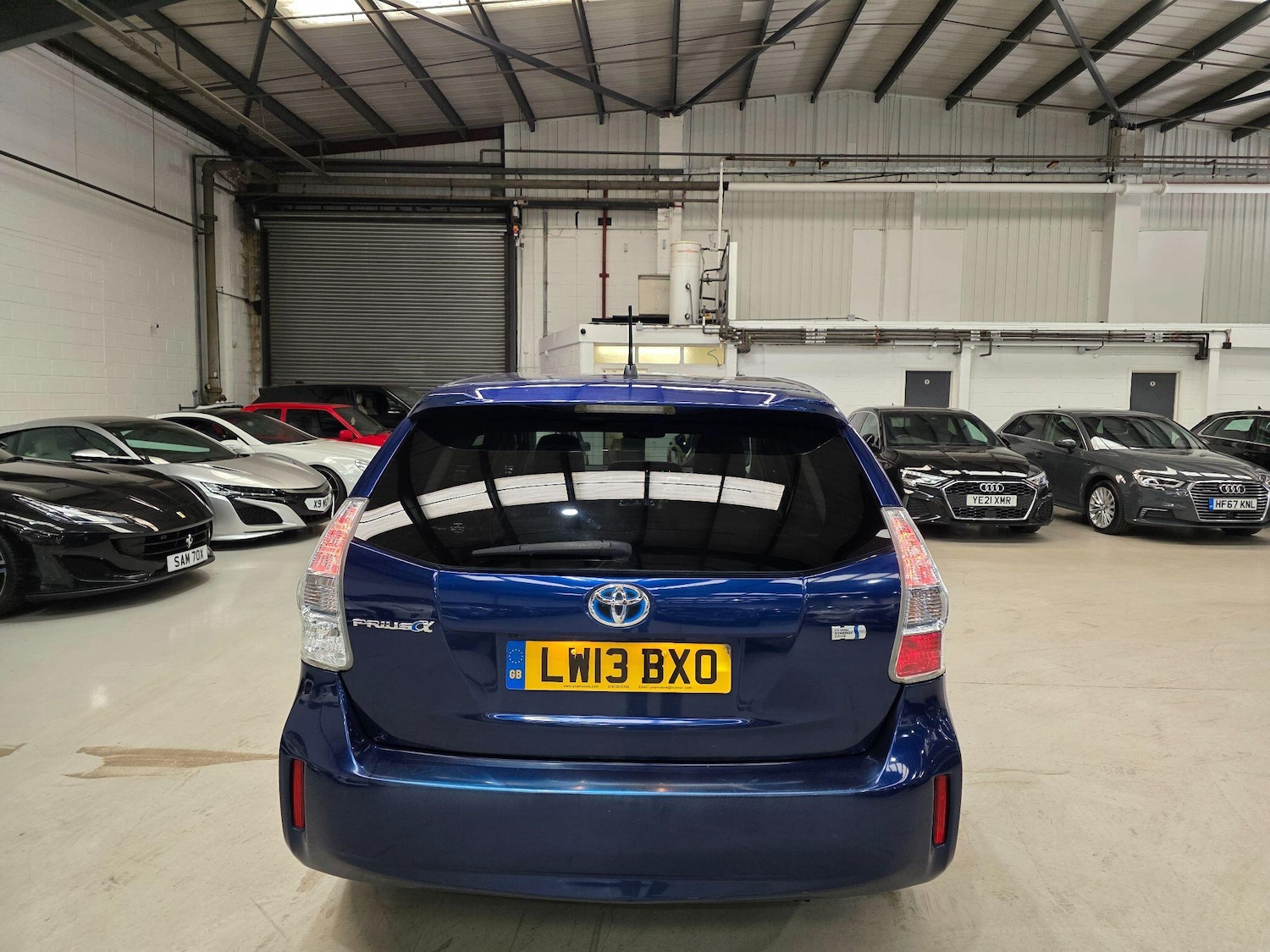 Used Toyota Prius 2018 for sale - 76990762: Photo 4