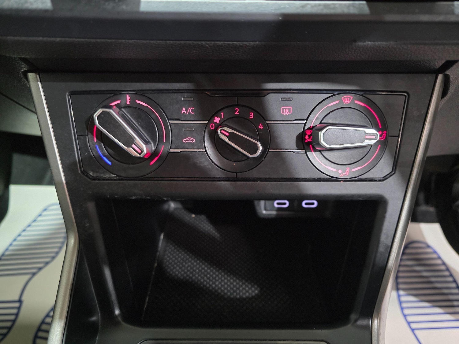 Used Volkswagen Polo 2021 for sale - 77670458: Photo 9