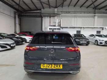 Used Volkswagen Golf 2023 for sale - 74875137: Photo