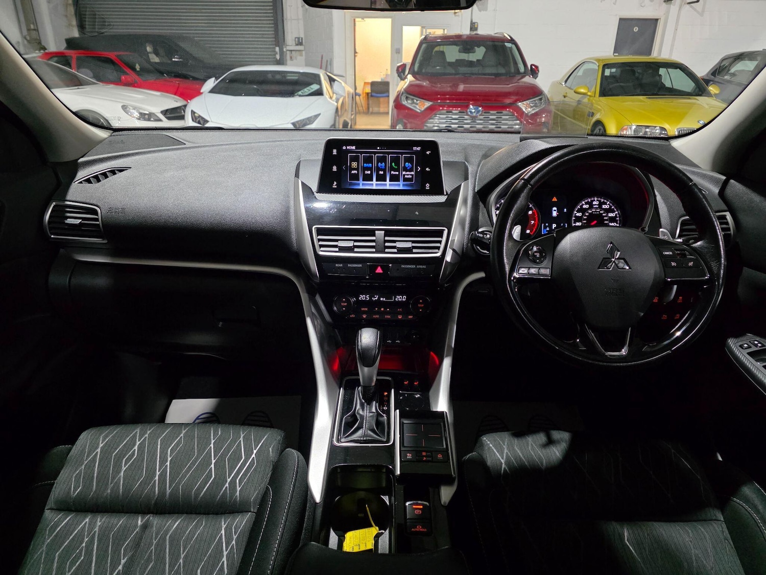 Used Mitsubishi Eclipse Cross 2018 for sale - 76377644: Photo 5