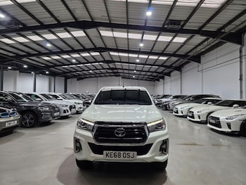 Used Toyota Hilux 2018 for sale - 75720525: Photo