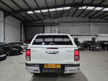 Used Toyota Hilux 2018 for sale - 75720525: Photo