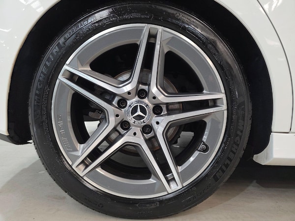 Used Mercedes-Benz B Class 2019 for sale - 76175184: Photo 32