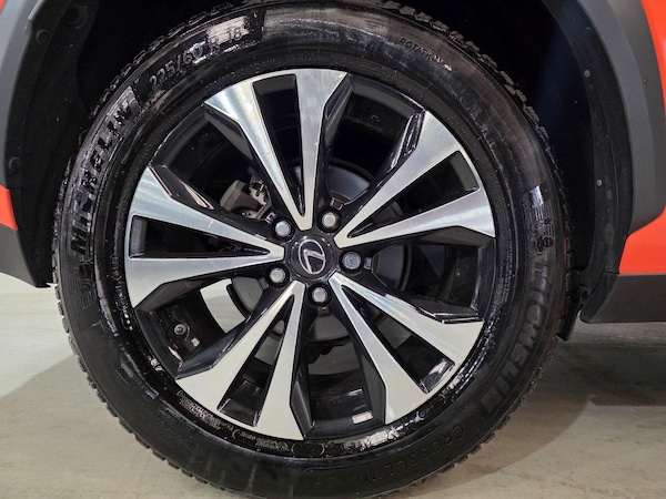 Used Lexus NX 2018 for sale - 75808509: Photo 31