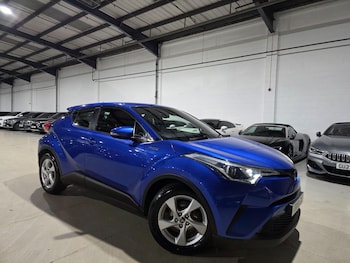 Used Toyota C-HR 2019 for sale - 76899154: Photo