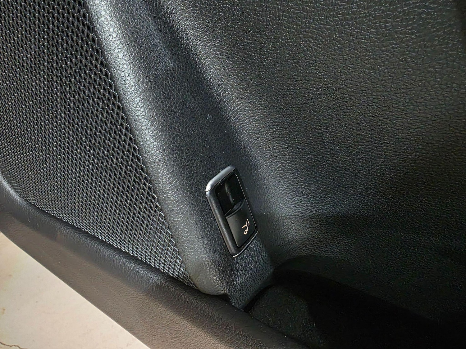 Used Mercedes-Benz GLA 2018 for sale - 76584510: Photo 18