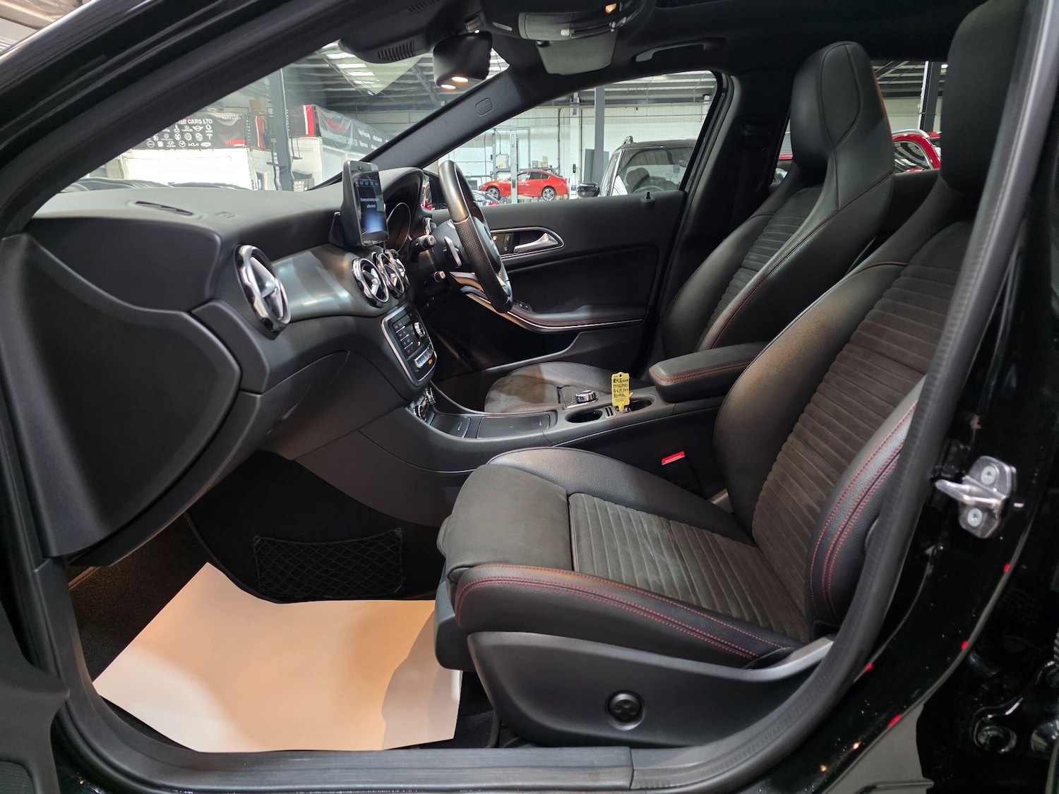 Used Mercedes-Benz GLA 2018 for sale - 76584510: Photo 29