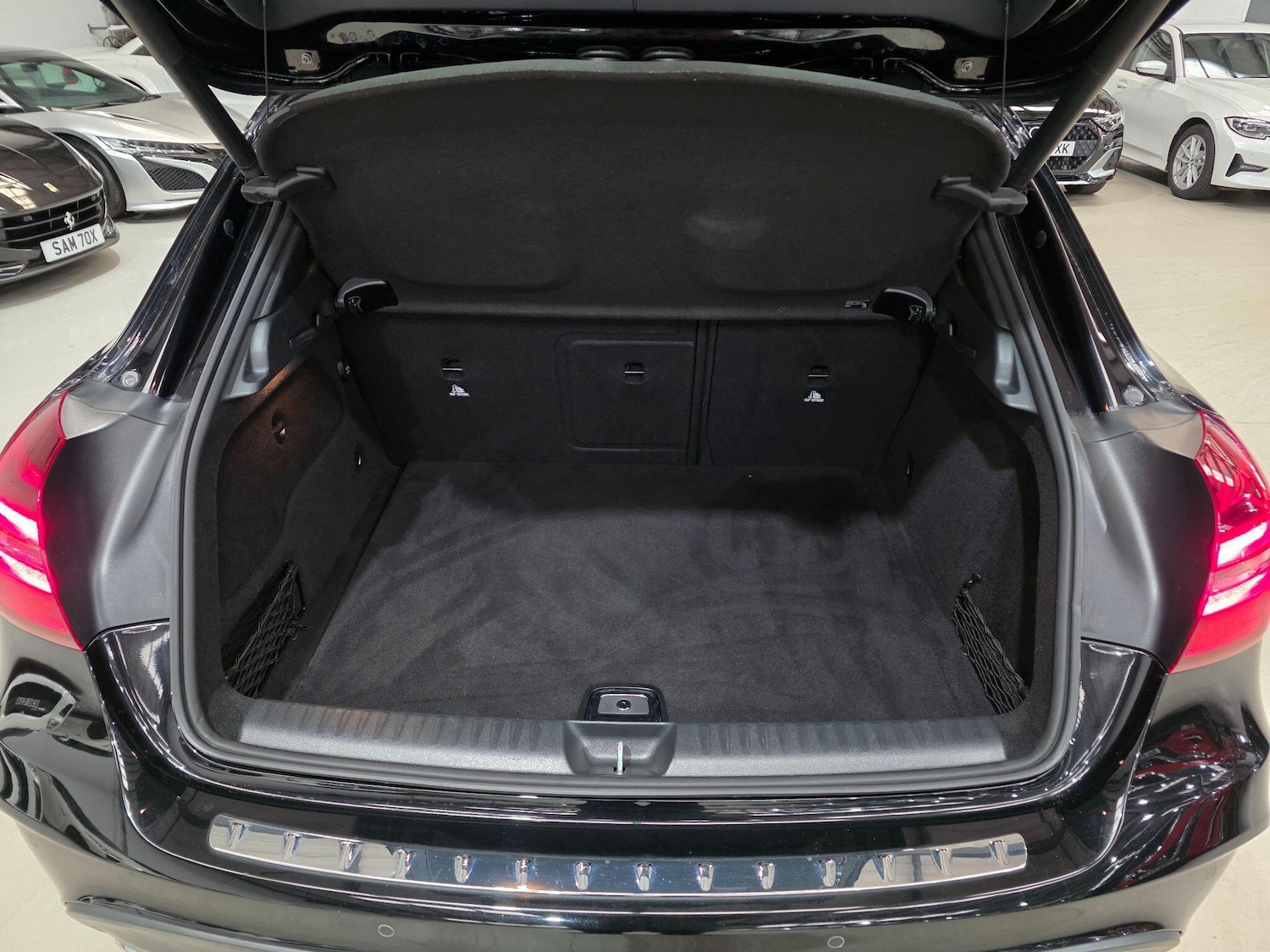 Used Mercedes-Benz GLA 2018 for sale - 76584510: Photo 33