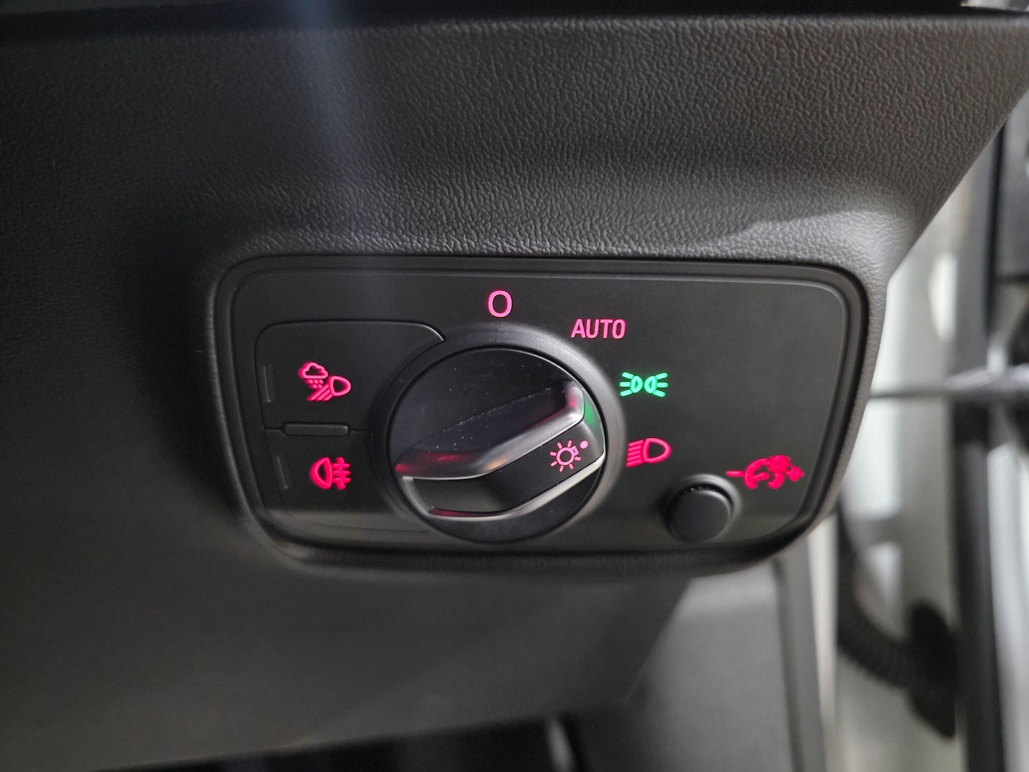 Used Audi TT 2018 for sale - 76473437: Photo 13