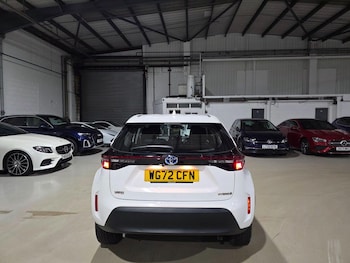 Used Toyota Yaris Cross 2022 for sale - 77191096: Photo