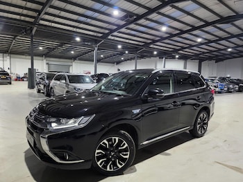 Mitsubishi - Outlander