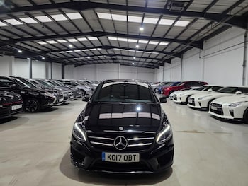 Used Mercedes-Benz B Class 2017 for sale - 76572502: Photo