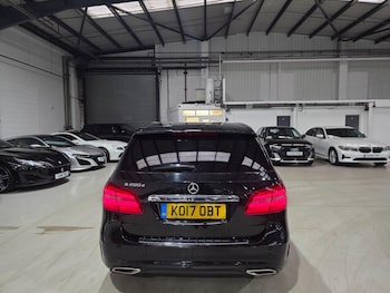 Used Mercedes-Benz B Class 2017 for sale - 76572502: Photo