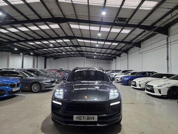 Used Porsche Macan 2021 for sale - 78086297: Photo